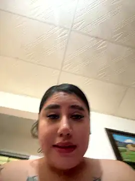 Snapshot of Sophie_Dreamss chatting on January 13, 8:58 pm Sophie Dreamss online show from January 13, 8:58 pm