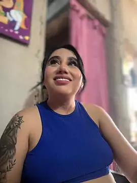 Snapshot of Sophie_Dreamss chatting on February 17, 7:31 pm Sophie Dreamss online show from February 17, 7:31 pm