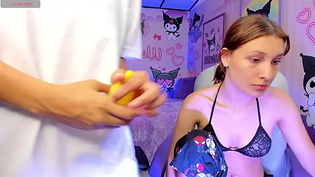 Snapshot of tefi_meow chatting on October 5, 3:05 am tefi meow online show from October 5, 3:05 am