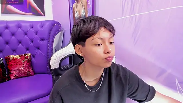 Snapshot of tefi_meow chatting on October 9, 11:41 am tefi meow online show from October 9, 11:41 am