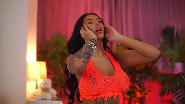 AishaaDevoe online show from January 15, 8:23 pm