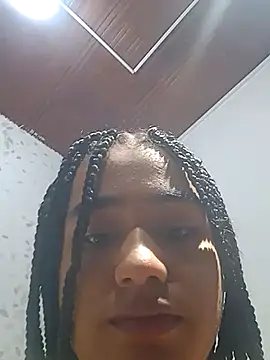 michelle perla online show from October 28, 6:43 pm