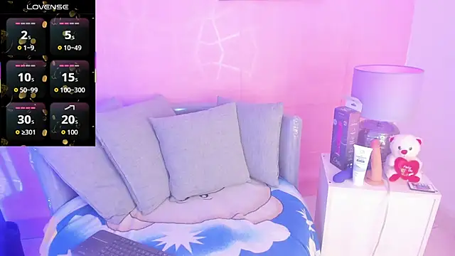 Snapshot of angelica_cute12 chatting on October 9, 6:50 pm angelica cute12 online show from October 9, 6:50 pm