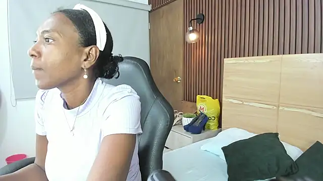 coral15  online show from October 22, 2:12 am