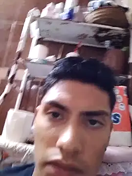 aispuro8505 online show from October 5, 7:17 am