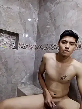 aispuro8505 online show from November 1, 6:48 am