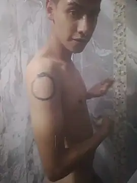 aispuro8505 online show from January 19, 7:45 am