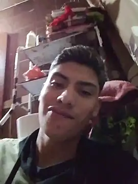 aispuro8505 online show from February 23, 7:50 am