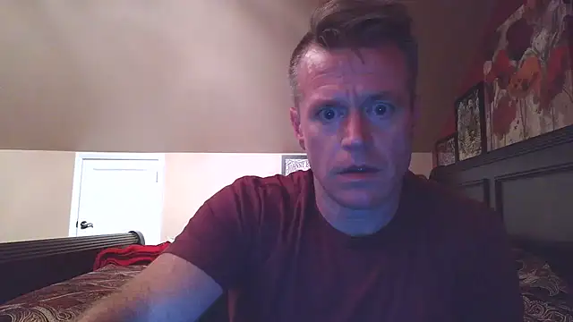 DILFiGuess11 online show from June 27, 4:17 am