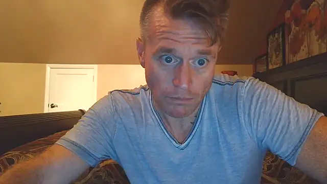 DILFiGuess11 online show from July 13, 2:25 am