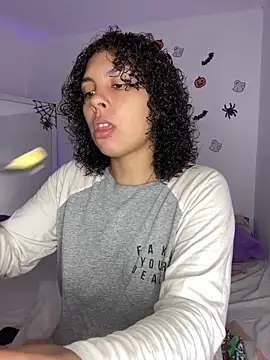 ViolettaMiller  online show from October 22, 1:11 pm