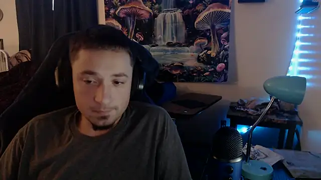 Snapshot of YoBlezz chatting on September 11, 11:05 pm YoBlezz online show from September 11, 11:05 pm