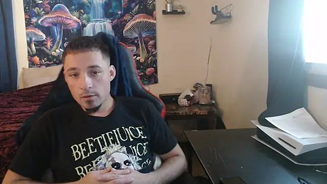 Snapshot of YoBlezz chatting on September 29, 5:51 pm YoBlezz online show from September 29, 5:51 pm