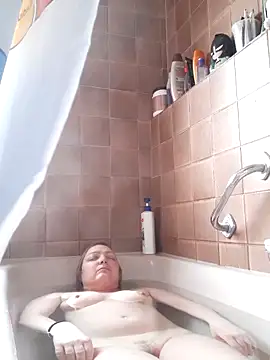 Snapshot of LiluLiluLilu chatting on November 16, 1:39 pm LiluLiluLilu online show from November 16, 1:39 pm