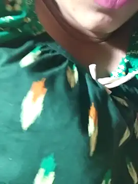 Snapshot of telugu_roja_099 chatting on September 19, 3:34 pm telugu roja 099 online show from September 19, 3:34 pm