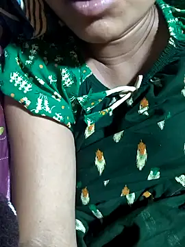 Snapshot of telugu_roja_099 chatting on September 20, 4:02 am telugu roja 099 online show from September 20, 4:02 am