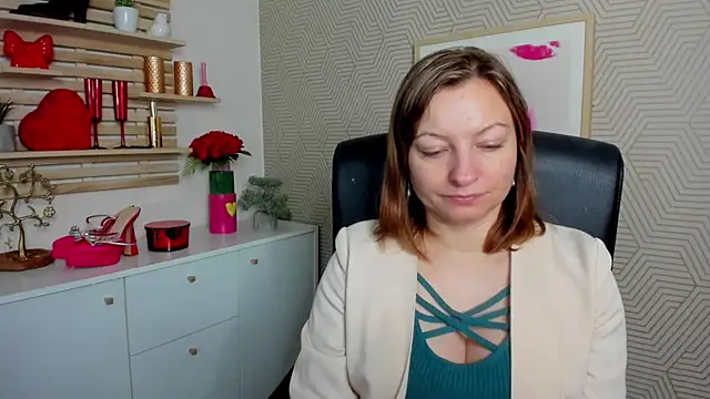 angelaSamt online show from April 9, 5:29 am