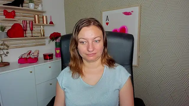 Snapshot of angelaSamt chatting on July 27, 5:36 am angelaSamt online show from July 27, 5:36 am