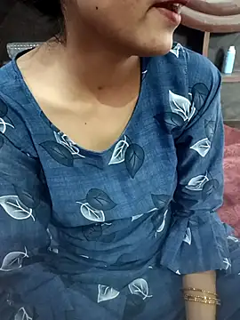 Alina-khan online show from October 2, 9:16 am