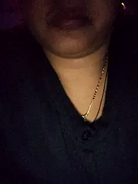 Alina-khan online show from January 9, 6:10 pm