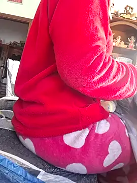 Snapshot of TigreBianca27 chatting on October 8, 2:36 pm TigreBianca27 online show from October 8, 2:36 pm