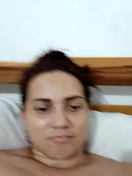 Snapshot of Amanda39 chatting on October 15, 1:28 am Amanda39 online show from October 15, 1:28 am