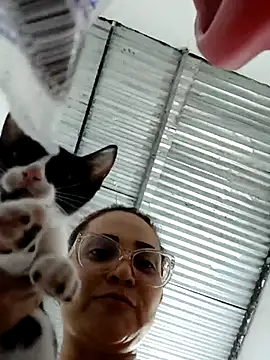 Snapshot of Amanda39 chatting on October 15, 1:33 pm Amanda39 online show from October 15, 1:33 pm