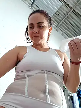 Snapshot of Amanda39 chatting on October 19, 6:41 pm Amanda39 online show from October 19, 6:41 pm