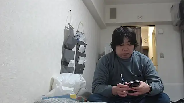 raterate555 online show from February 6, 12:30 pm