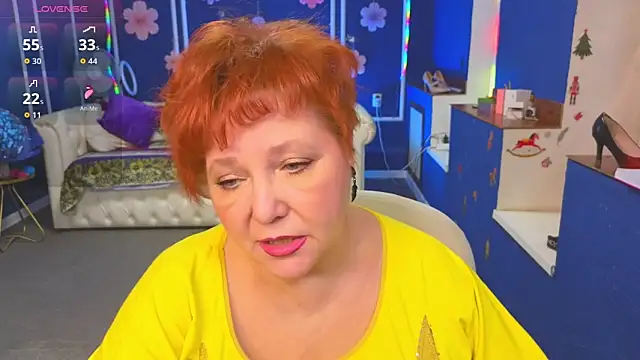 Snapshot of Kira_Kenett chatting on February 3, 7:13 am Kira Kenett online show from February 3, 7:13 am