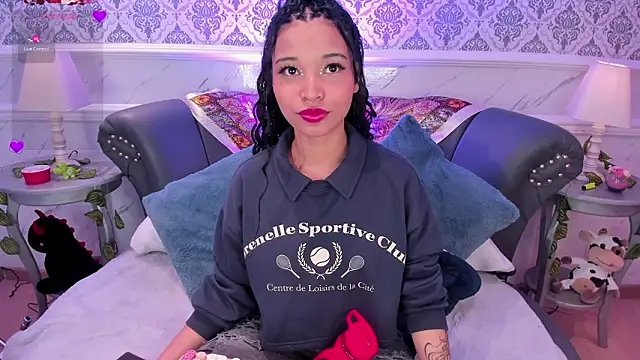 DaniCollinn  online show from March 10, 1:05 pm