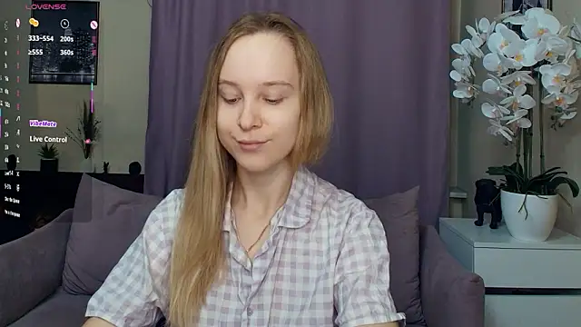 SoonMoor online show from March 1, 6:54 pm