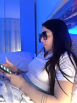 sexy7883 online show from February 21, 5:35 am