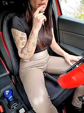 sexy7883 online show from April 14, 9:04 am