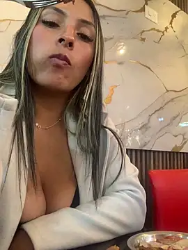 Snapshot of Berta_arevalo_blsd chatting on September 22, 12:56 am Berta arevalo blsd online show from September 22, 12:56 am