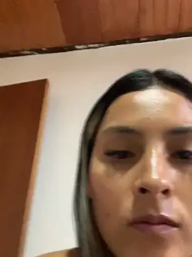 Snapshot of Berta_arevalo_blsd chatting on October 17, 7:27 pm Berta arevalo blsd online show from October 17, 7:27 pm