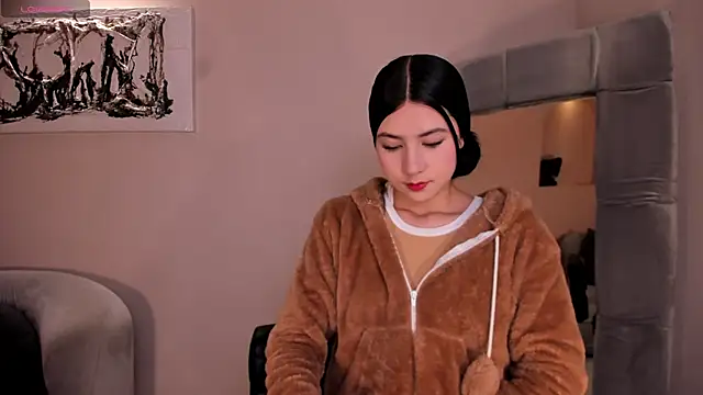 LaurentConnor online show from November 15, 3:15 am