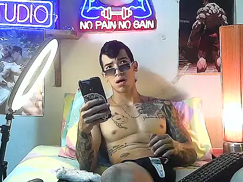 Strongcockfitness online show from October 20, 2:28 pm