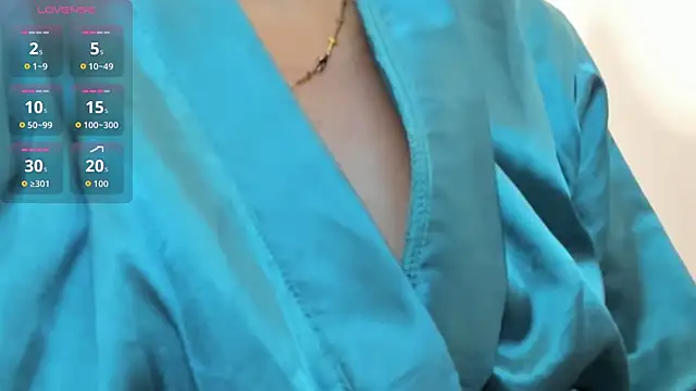 Snapshot of dalila_kemur chatting on September 29, 11:59 am dalila kemur online show from September 29, 11:59 am