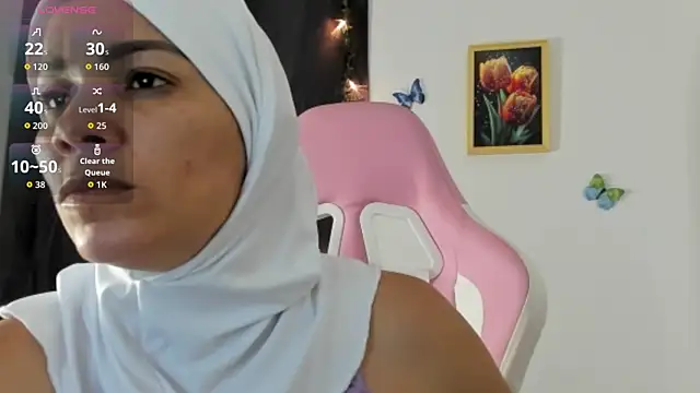 Snapshot of dalila_kemur chatting on September 30, 1:32 am dalila kemur online show from September 30, 1:32 am