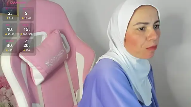 Snapshot of dalila_kemur chatting on October 30, 9:15 pm dalila kemur online show from October 30, 9:15 pm