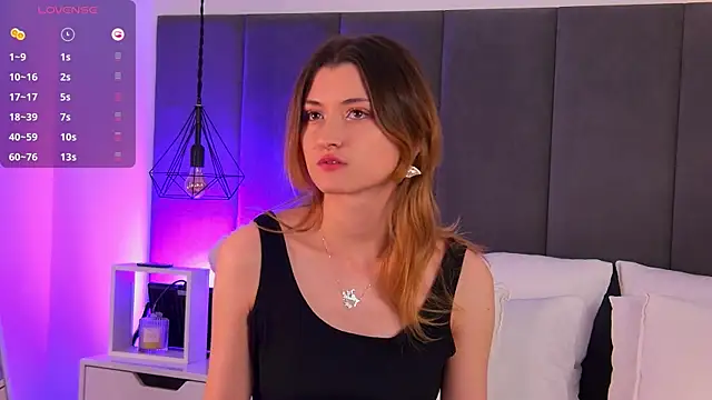 Snapshot of LillySvon chatting on November 4, 4:50 pm LillySvon online show from November 4, 4:50 pm