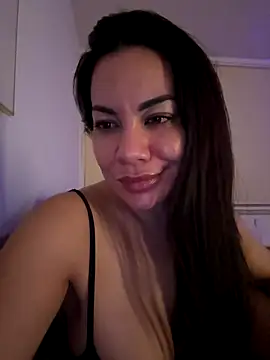 Snapshot of SweetMeiiii chatting on October 3, 7:55 pm SweetMeiiii online show from October 3, 7:55 pm