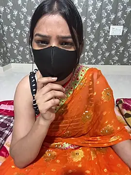 Snapshot of Sex_Queen_aaraya chatting on May 5, 1:41 pm Sex Queen aaraya online show from May 5, 1:41 pm