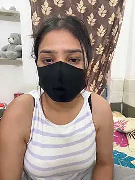 Snapshot of Sex_Queen_aaraya chatting on June 1, 10:50 am Sex Queen aaraya online show from June 1, 10:50 am