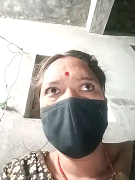 Snapshot of suhani_sharmj chatting on November 19, 12:43 am suhani sharmj online show from November 19, 12:43 am