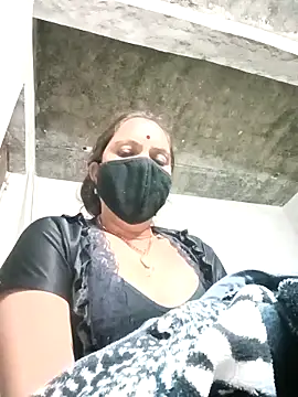 Snapshot of suhani_sharmj chatting on December 20, 4:58 pm suhani sharmj online show from December 20, 4:58 pm