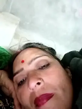 Snapshot of suhani_sharmj chatting on January 11, 3:50 pm suhani sharmj online show from January 11, 3:50 pm