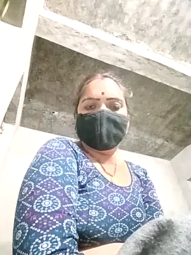 Snapshot of suhani_sharmj chatting on January 14, 8:14 pm suhani sharmj online show from January 14, 8:14 pm