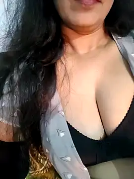 Deepa Sharma143 online show from February 3, 1:48 am